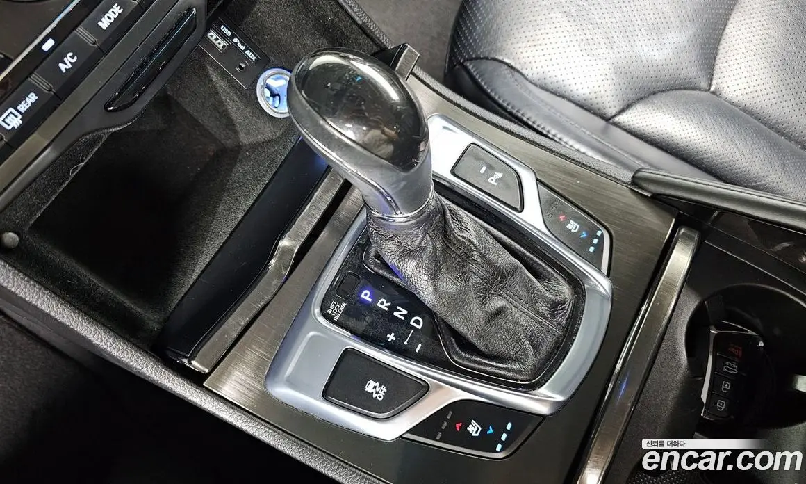 Hyundai Grandeur 2014 3.0 автомат (гидро), фото 9