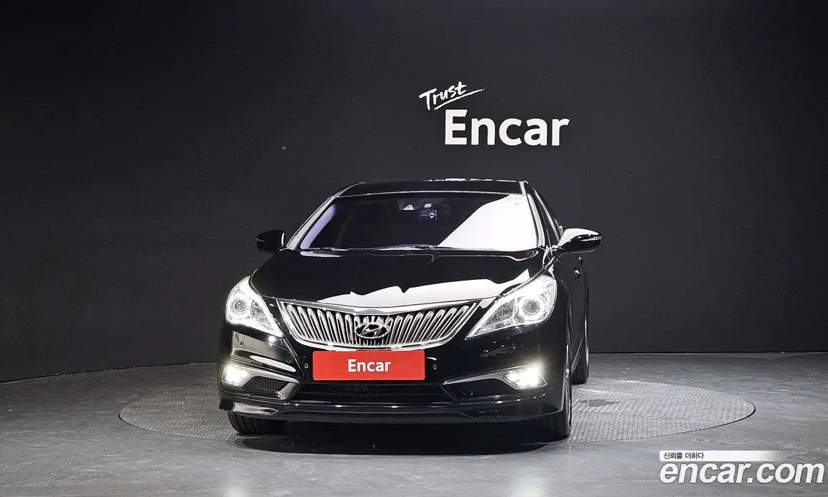 Hyundai Grandeur 2015 3.0 автомат (гидро), фото 3 Hyundai Grandeur 2015 3.0 автомат (гидро), фото 3