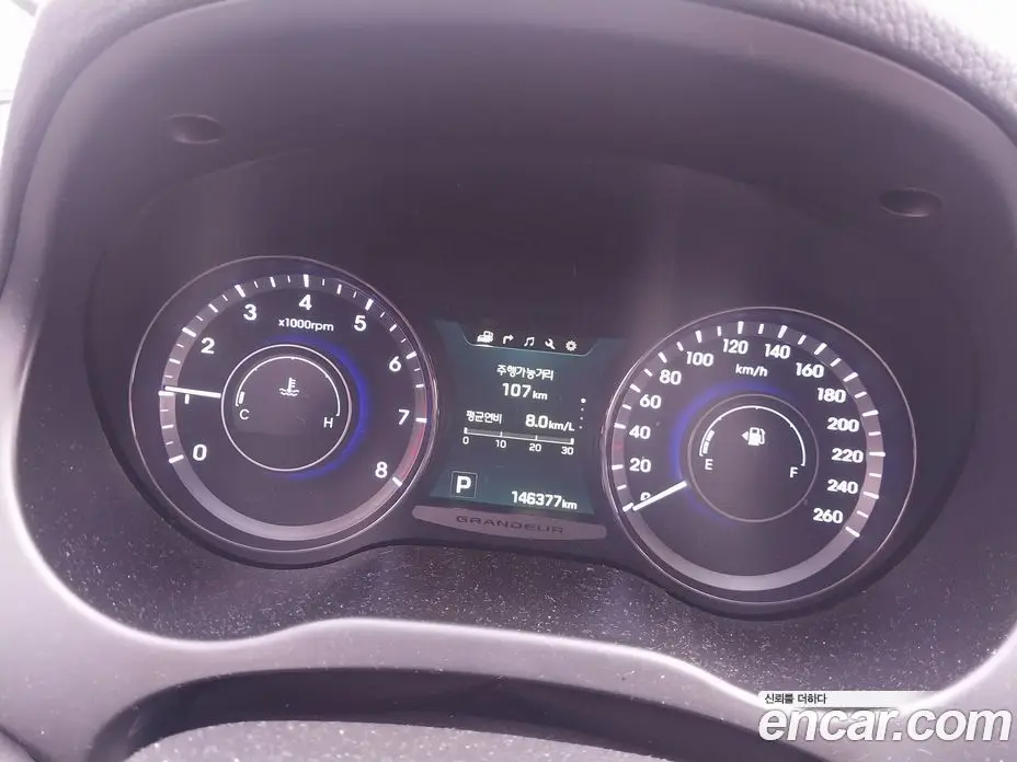 Hyundai Grandeur 2015 3.0 автомат (гидро), фото 14