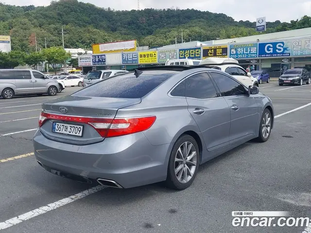 Hyundai Grandeur 2015 3.0 автомат (гидро), миниатюра 4