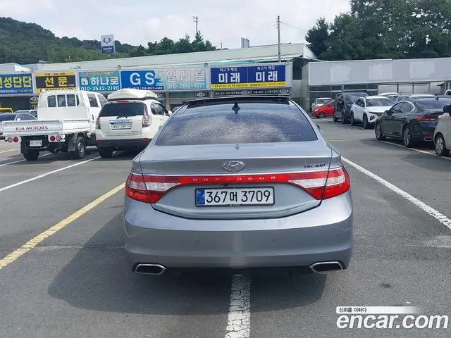 Hyundai Grandeur 2015 3.0 автомат (гидро), миниатюра 5