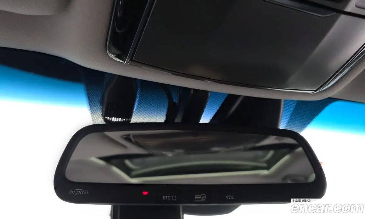 Hyundai Grandeur 2015 2.2 автомат (гидро), фото 17 Hyundai Grandeur 2015 2.2 автомат (гидро), фото 17