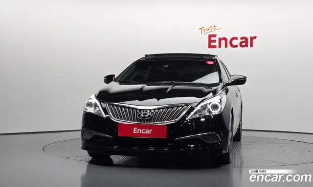 Hyundai Grandeur 2015 2.2 автомат (гидро), миниатюра 3 Hyundai Grandeur 2015 2.2 автомат (гидро), миниатюра 3