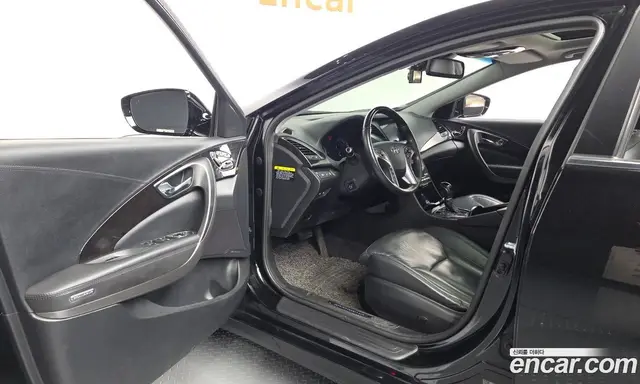Hyundai Grandeur 2015 2.2 автомат (гидро), миниатюра 10 Hyundai Grandeur 2015 2.2 автомат (гидро), миниатюра 10