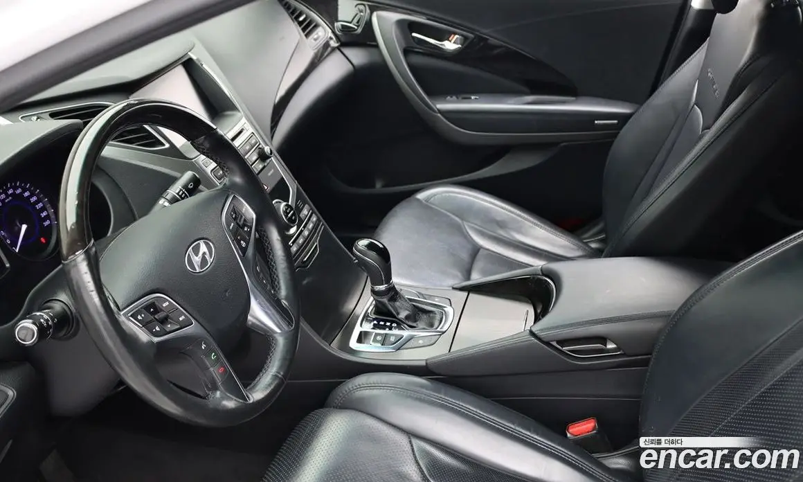 Hyundai Grandeur 2016 2.4 автомат (гидро), фото 7 Hyundai Grandeur 2016 2.4 автомат (гидро), фото 7