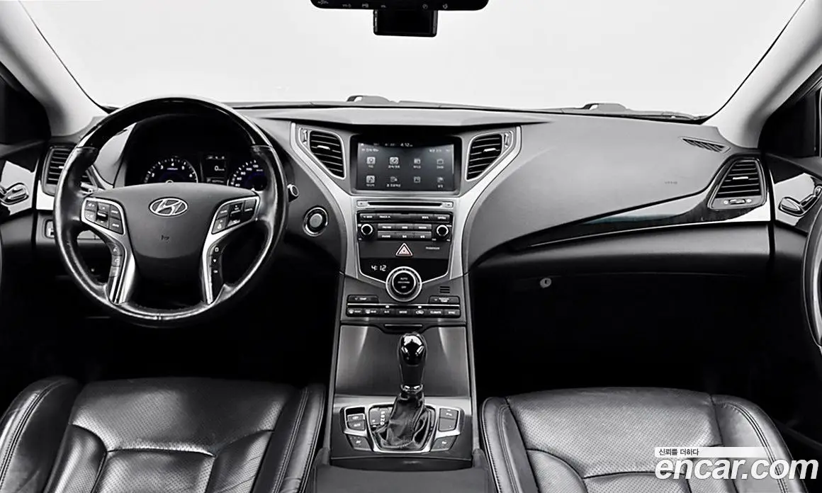 Hyundai Grandeur 2016 2.4 автомат (гидро), фото 10 Hyundai Grandeur 2016 2.4 автомат (гидро), фото 10