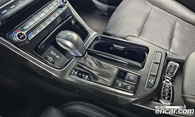 Hyundai Grandeur 2017 2.4 автомат (гидро), миниатюра 12