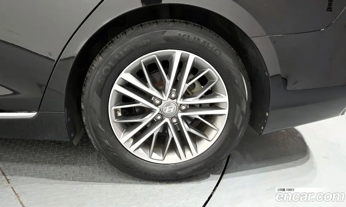 Hyundai Grandeur 2019 3.0 автомат (гидро), фото 5