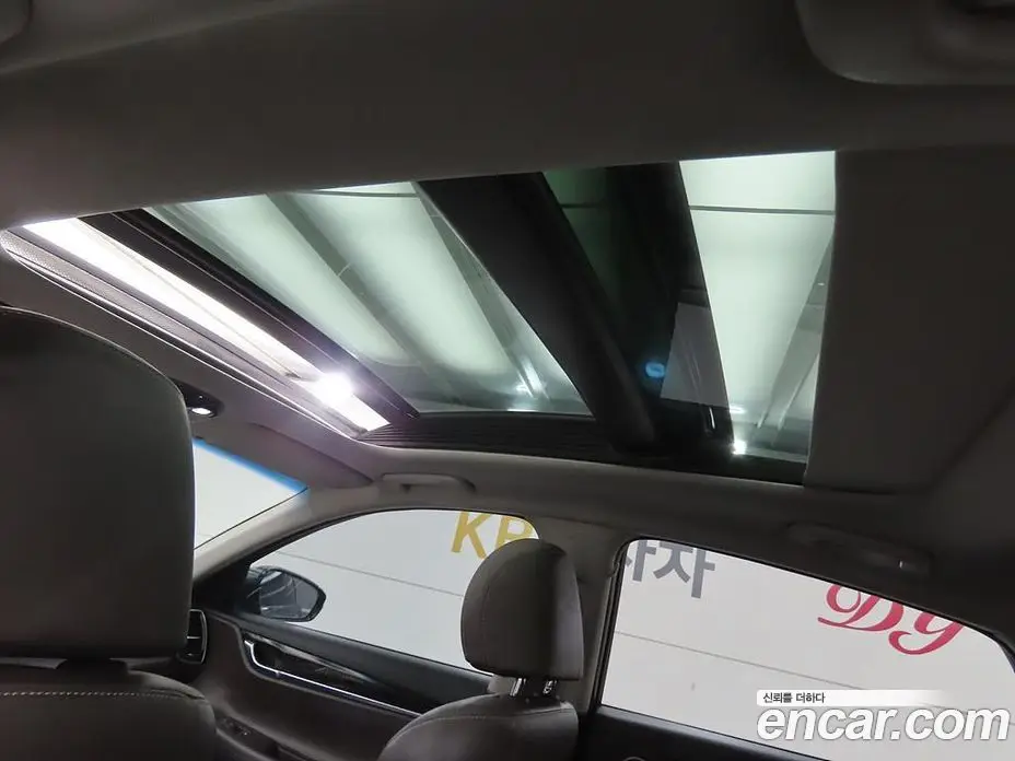 Hyundai Grandeur 2019 2.4 автомат (гидро), фото 14