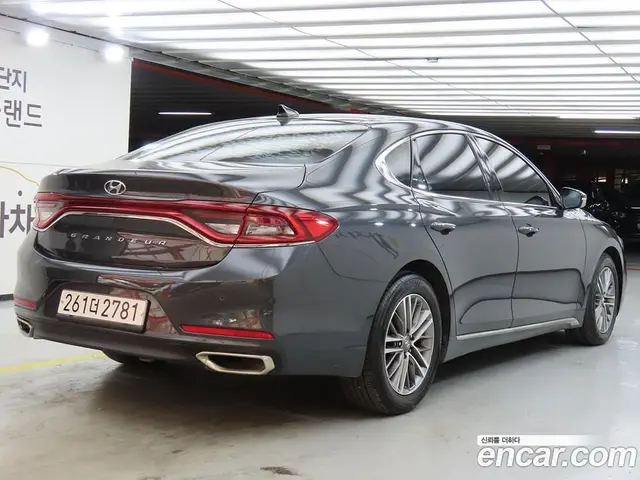 Hyundai Grandeur 2019 2.4 автомат (гидро), миниатюра 3