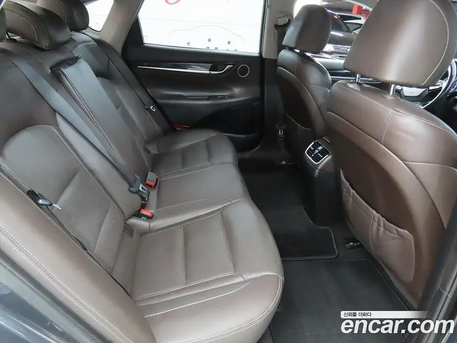 Hyundai Grandeur 2019 2.4 автомат (гидро), фото 6