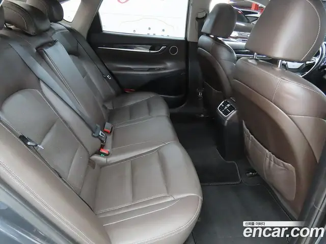 Hyundai Grandeur 2019 2.4 автомат (гидро), миниатюра 6
