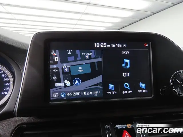 Hyundai Grandeur 2019 2.4 автомат (гидро), миниатюра 9