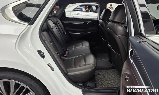 Hyundai Grandeur 2019 2.4 автомат (гидро), миниатюра 12