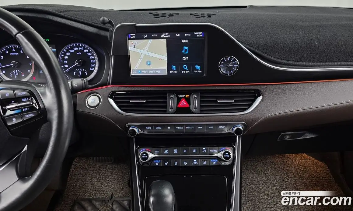 Hyundai Grandeur 2019 2.4 автомат (гидро), фото 14