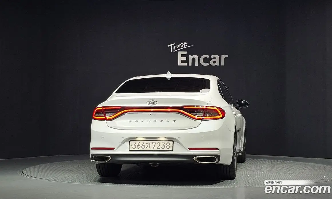 Hyundai Grandeur 2019 2.4 автомат (гидро), фото 4