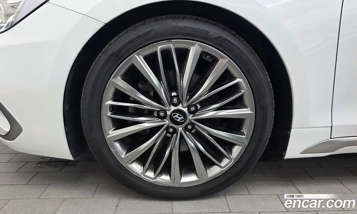 Hyundai Grandeur 2019 2.4 автомат (гидро), фото 5