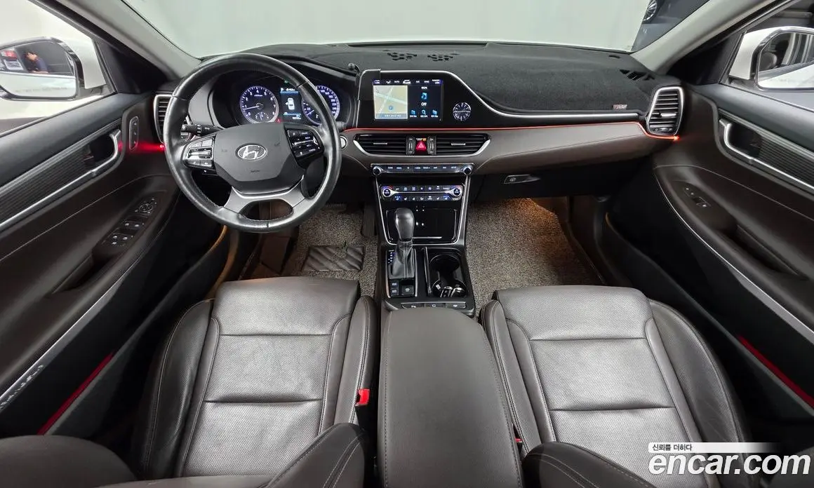 Hyundai Grandeur 2019 2.4 автомат (гидро), фото 7