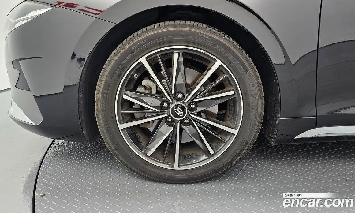 Hyundai Grandeur 2020 3.3 автомат (гидро), фото 5