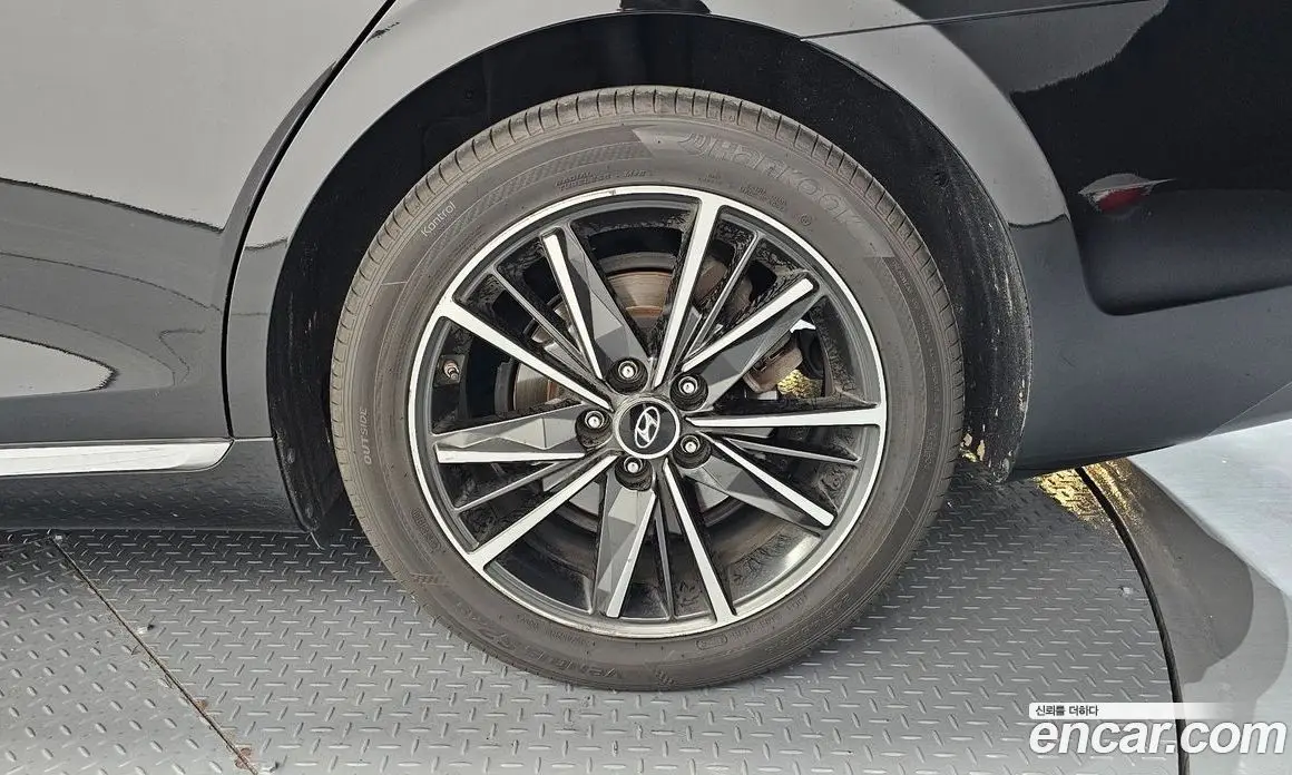 Hyundai Grandeur 2020 3.3 автомат (гидро), фото 7