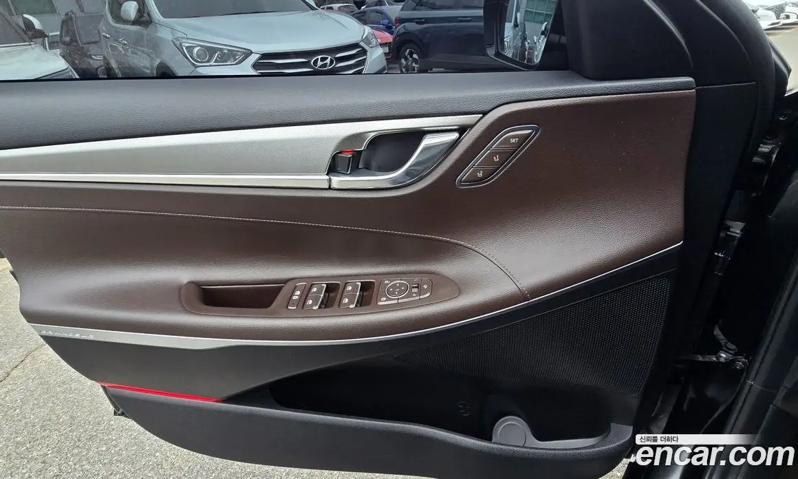 Hyundai Grandeur 2021 2.4 автомат (гидро), фото 14