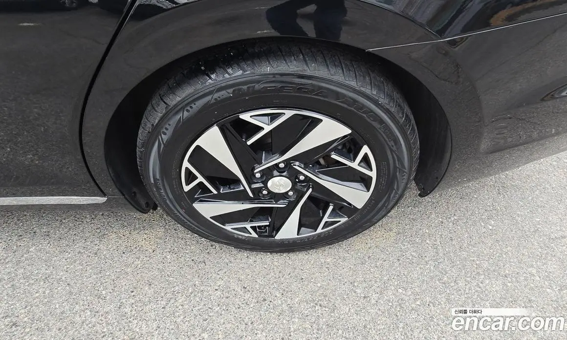 Hyundai Grandeur 2021 2.4 автомат (гидро), фото 20