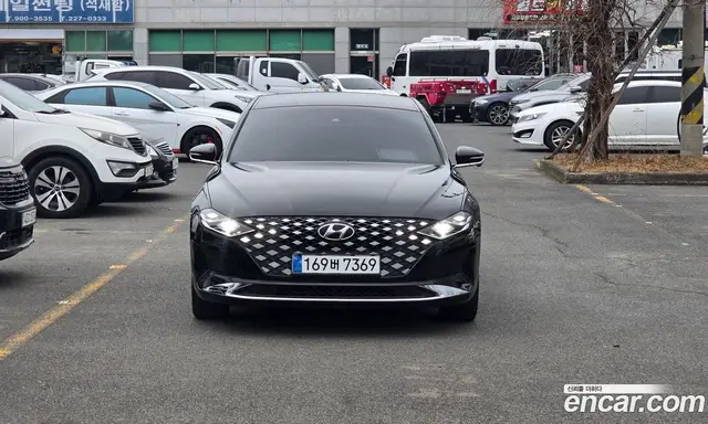 Hyundai Grandeur 2021 2.4 автомат (гидро), миниатюра 3