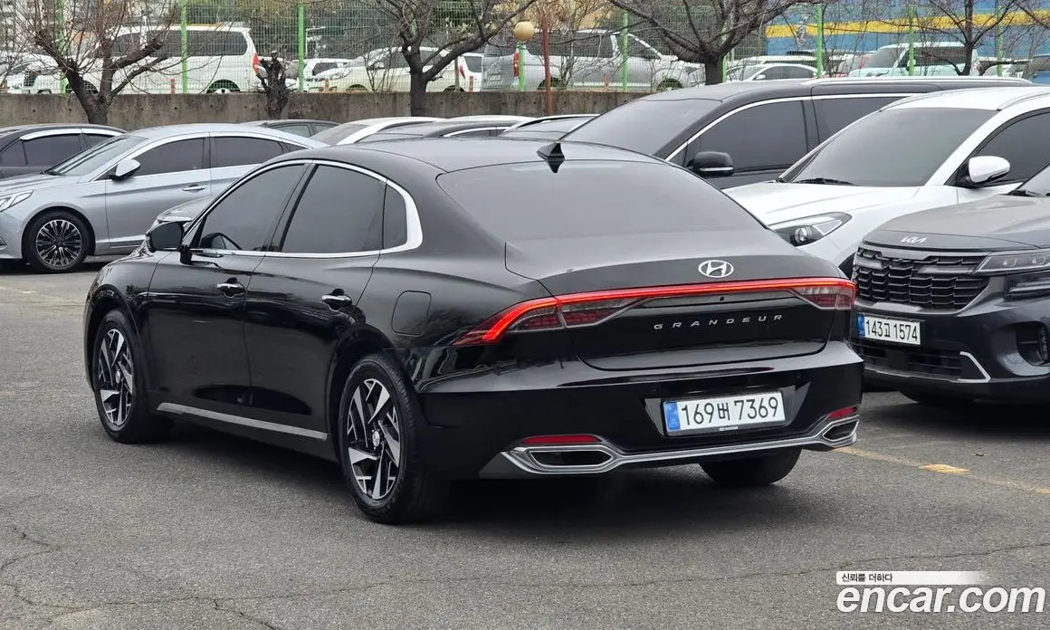 Hyundai Grandeur 2021 2.4 автомат (гидро), фото 4