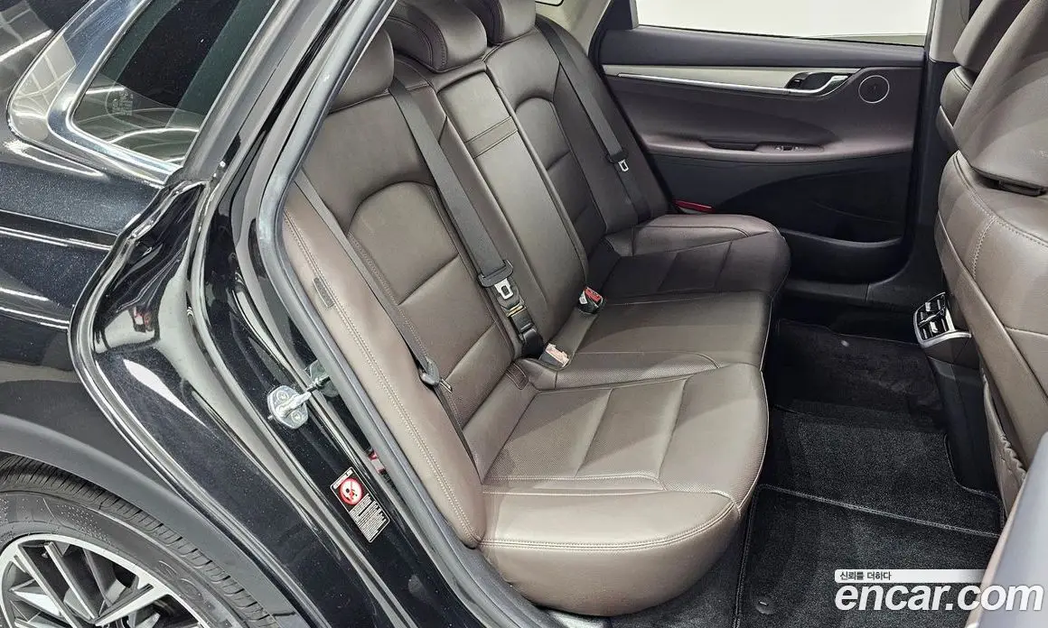 Hyundai Grandeur 2022 2.5 автомат (гидро), фото 11