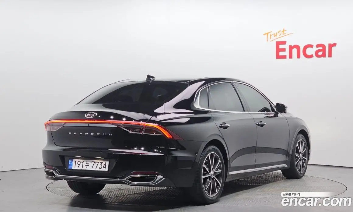Hyundai Grandeur 2022 2.5 автомат (гидро), фото 2 Hyundai Grandeur 2022 2.5 автомат (гидро), фото 2