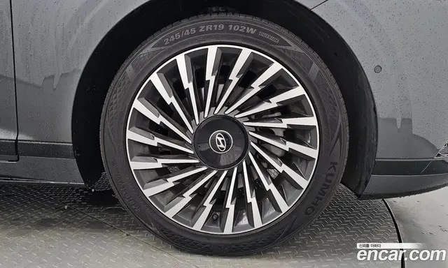Hyundai Grandeur 2023 2.5 автомат (гидро), миниатюра 5