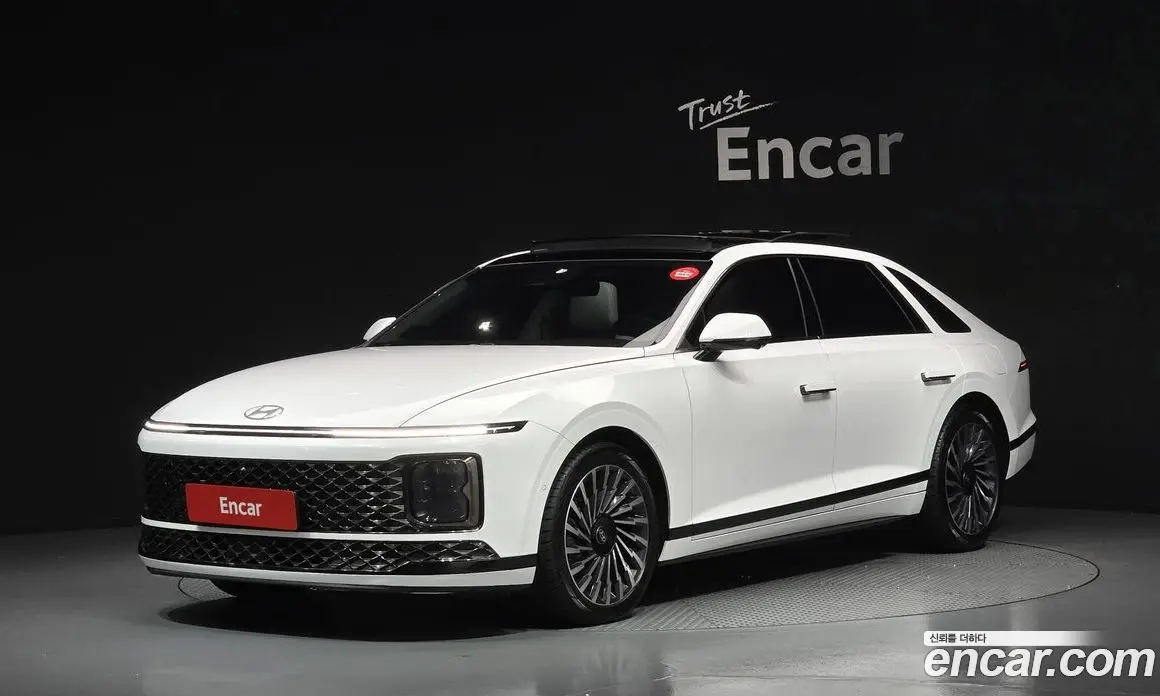 Hyundai Grandeur 2023 1.6 автомат (гидро), фото 1 Hyundai Grandeur 2023 1.6 автомат (гидро), фото 1
