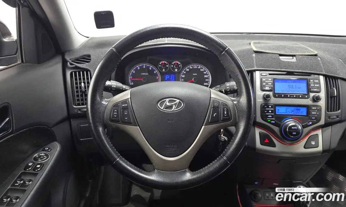 Hyundai i30 2008 1.6 автомат (гидро), фото 13 Hyundai i30 2008 1.6 автомат (гидро), фото 13