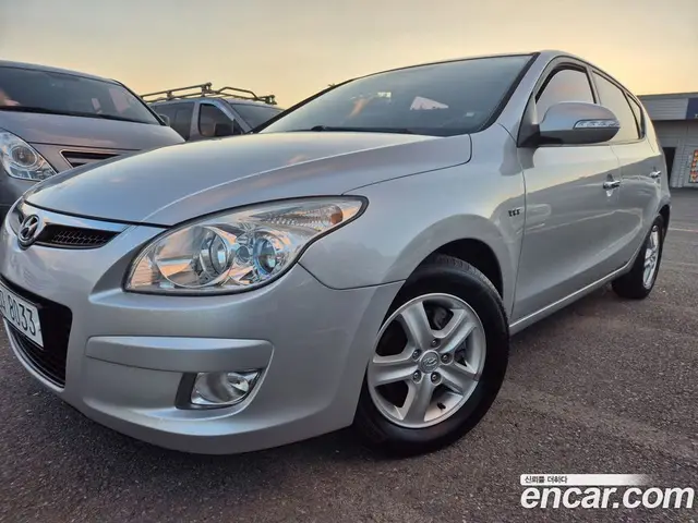 Hyundai i30, 2009, 130 000 км