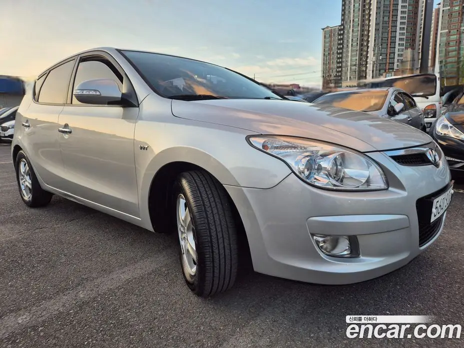 Hyundai i30 2009 1.6 автомат (гидро), фото 3