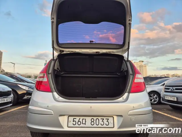 Hyundai i30 2009 1.6 автомат (гидро), миниатюра 7