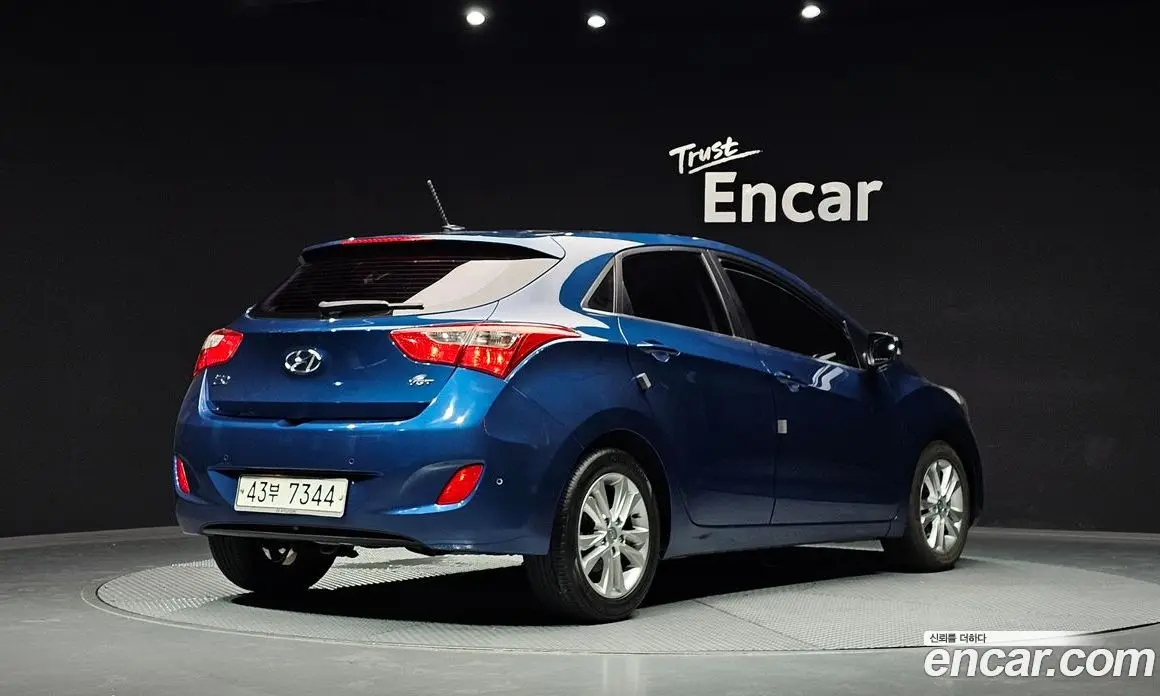 Hyundai i30 2013 1.6 автомат (гидро), фото 2 Hyundai i30 2013 1.6 автомат (гидро), фото 2