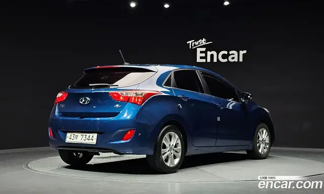Hyundai i30 2013 1.6 автомат (гидро), миниатюра 2 Hyundai i30 2013 1.6 автомат (гидро), миниатюра 2