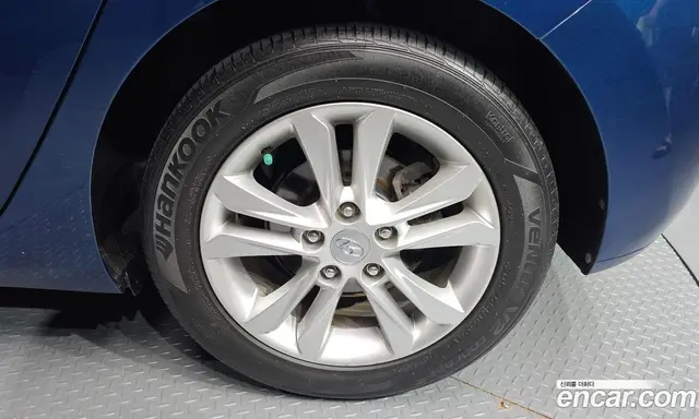 Hyundai i30 2013 1.6 автомат (гидро), миниатюра 7 Hyundai i30 2013 1.6 автомат (гидро), миниатюра 7
