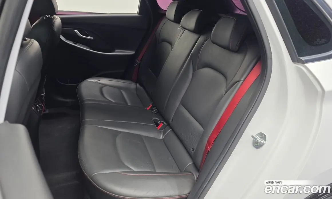 Hyundai i30 2017 1.6 автомат (гидро), фото 16