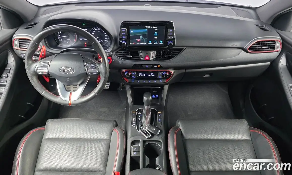 Hyundai i30 2017 1.6 автомат (гидро), фото 10