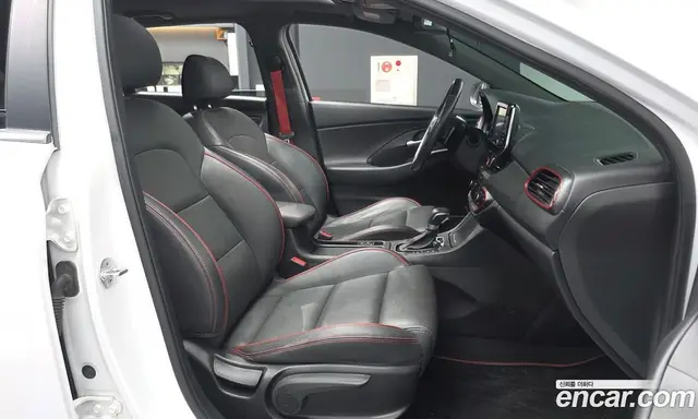 Hyundai i30 2017 1.6 автомат (гидро), миниатюра 11