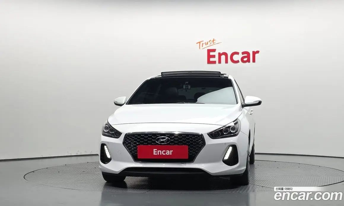 Hyundai i30 2017 1.6 автомат (гидро), фото 3