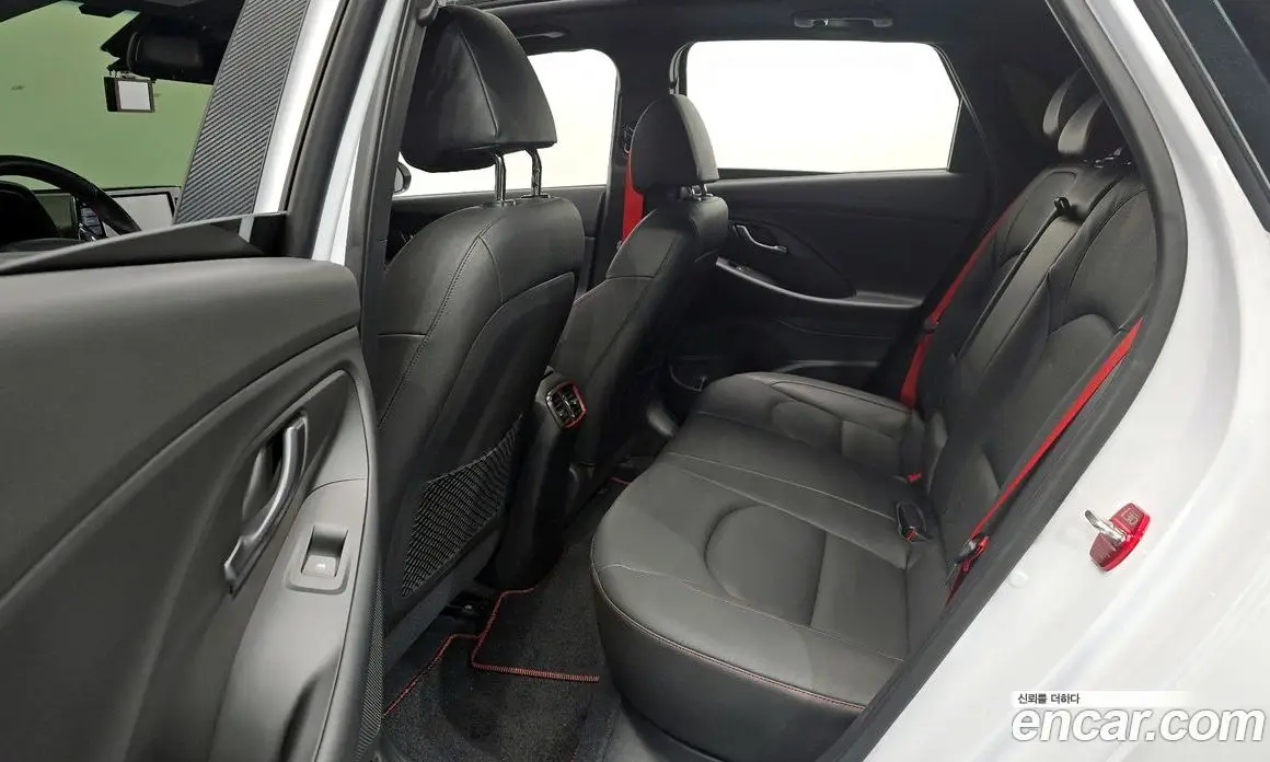 Hyundai i30 2020 1.6 автомат (гидро), фото 13
