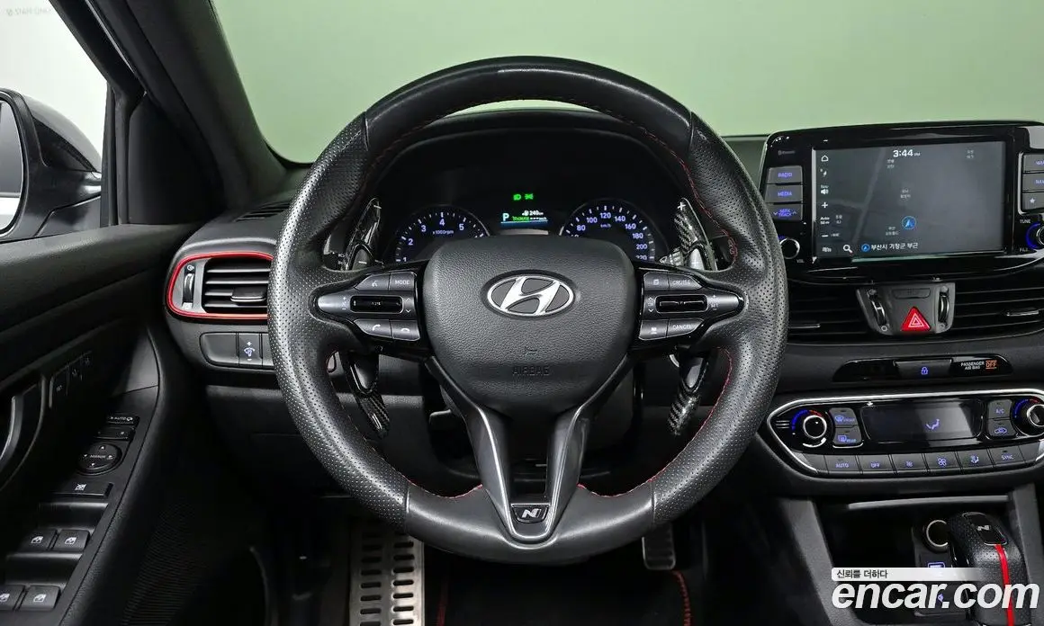 Hyundai i30 2020 1.6 автомат (гидро), фото 14