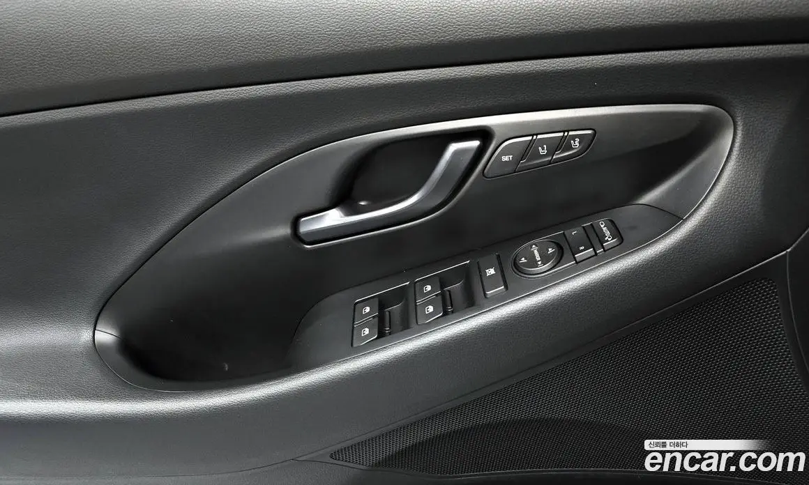 Hyundai i30 2020 1.6 автомат (гидро), фото 18