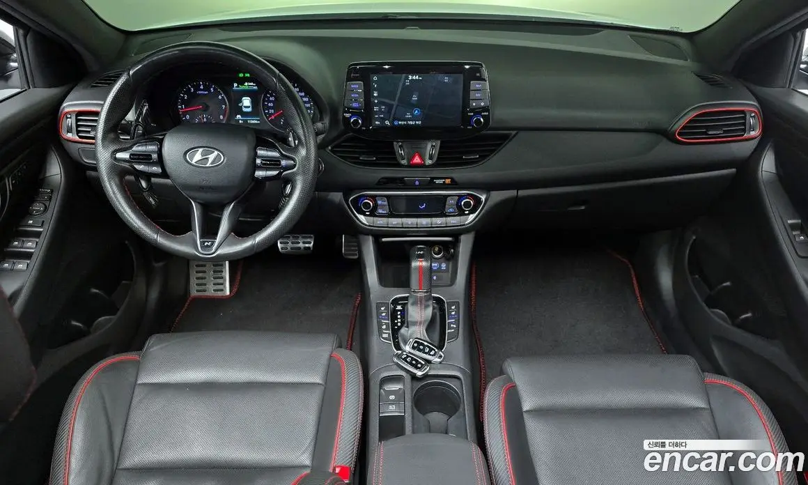 Hyundai i30 2020 1.6 автомат (гидро), фото 7