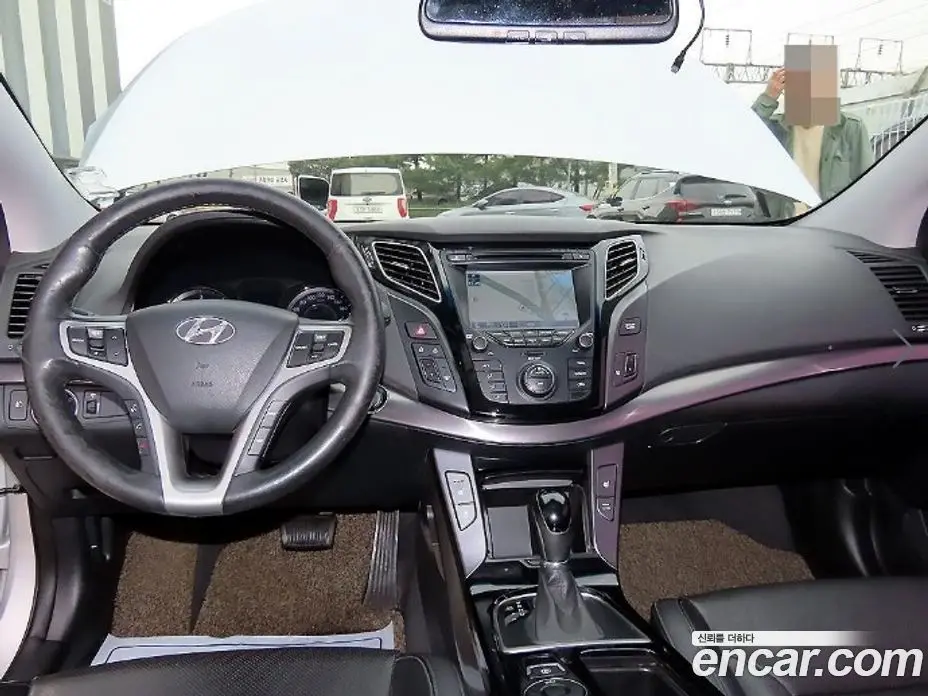 Hyundai i40 2012 1.7 автомат (гидро), фото 7