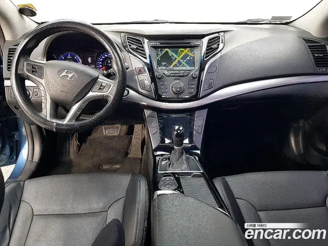 Hyundai i40 2012 1.7 автомат (гидро), миниатюра 5