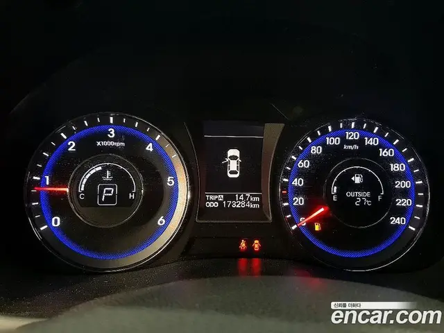 Hyundai i40 2012 1.7 автомат (гидро), миниатюра 7
